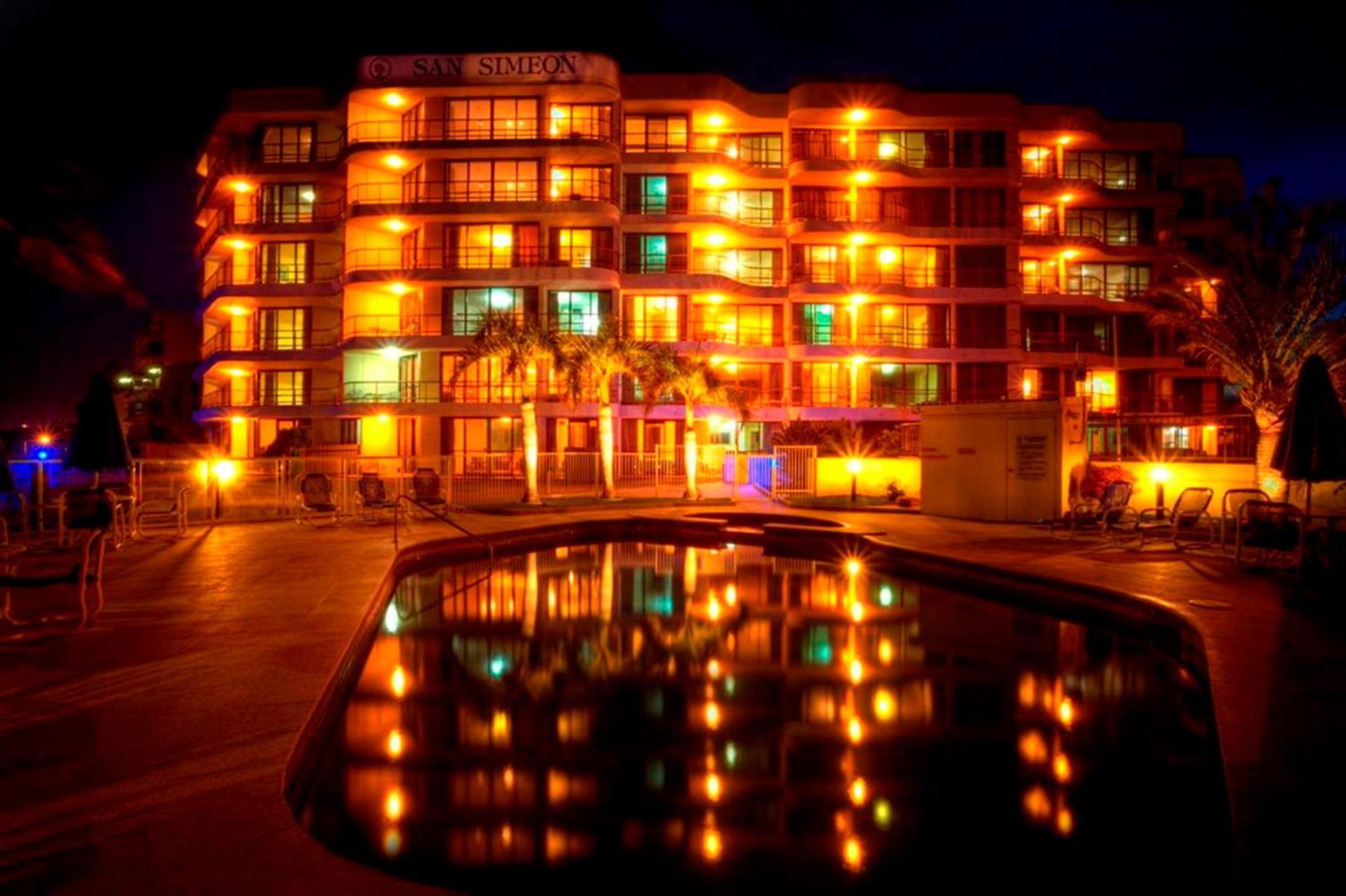 San Simeon Beachfront Apartments Tugun Гоулд Коуст Екстериор снимка