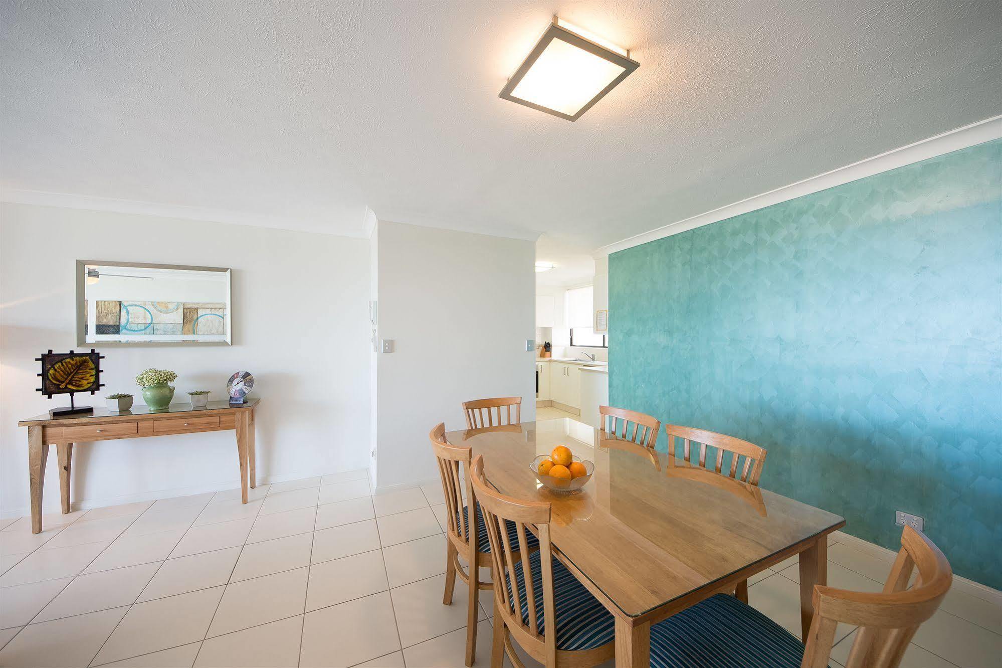 San Simeon Beachfront Apartments Tugun Гоулд Коуст Екстериор снимка