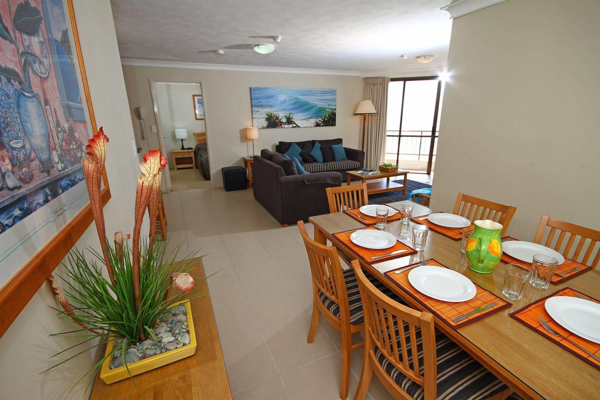 San Simeon Beachfront Apartments Tugun Гоулд Коуст Екстериор снимка