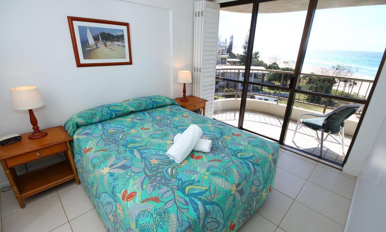 San Simeon Beachfront Apartments Tugun Гоулд Коуст Екстериор снимка