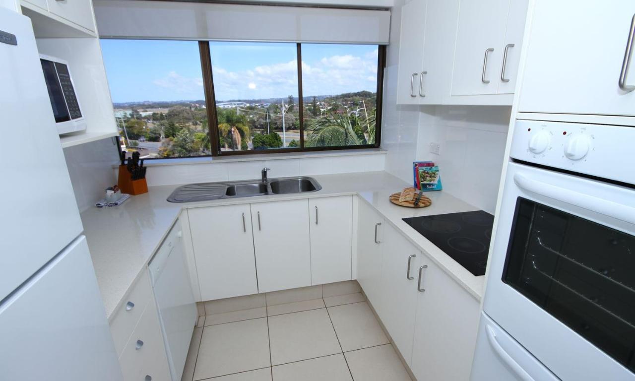 San Simeon Beachfront Apartments Tugun Гоулд Коуст Екстериор снимка
